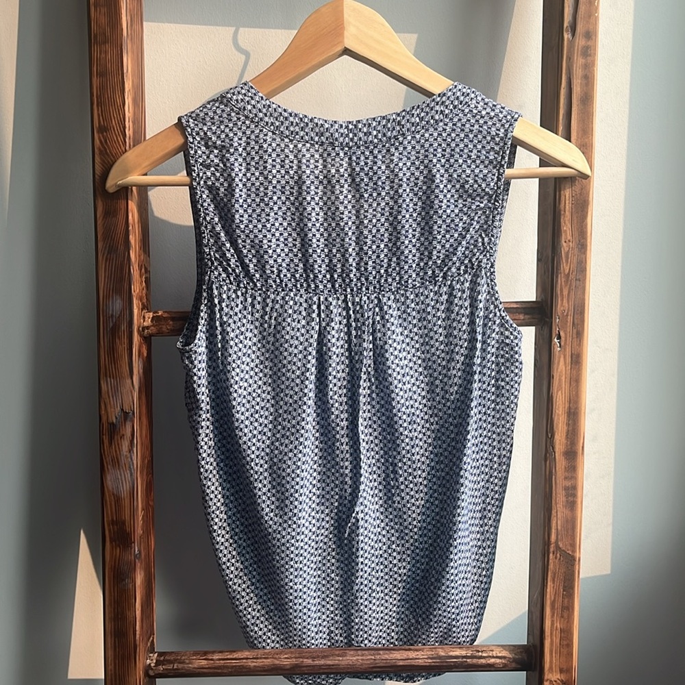 Crop top - Picture 3 of 6